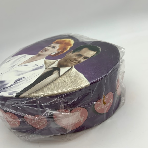 VTG Vandor I Love Lucy Retro Lucy & Ricky Heart Shape Cardstock Trinket Box NEW! - Picture 5 of 13
